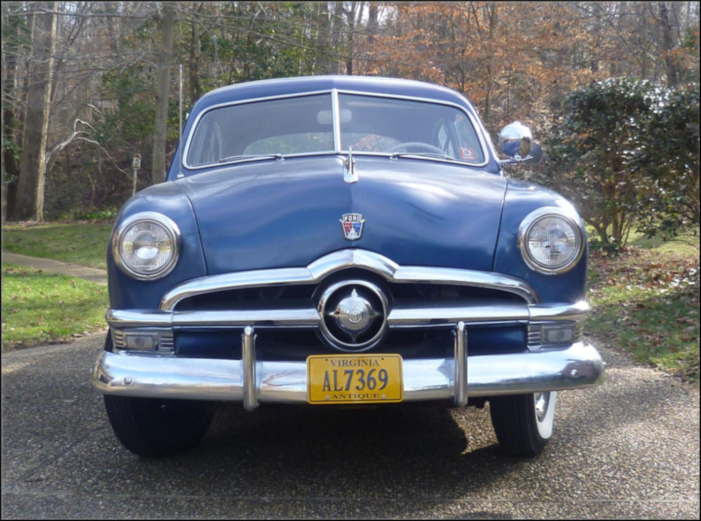 1950 Ford Deluxe Tudor Sedan