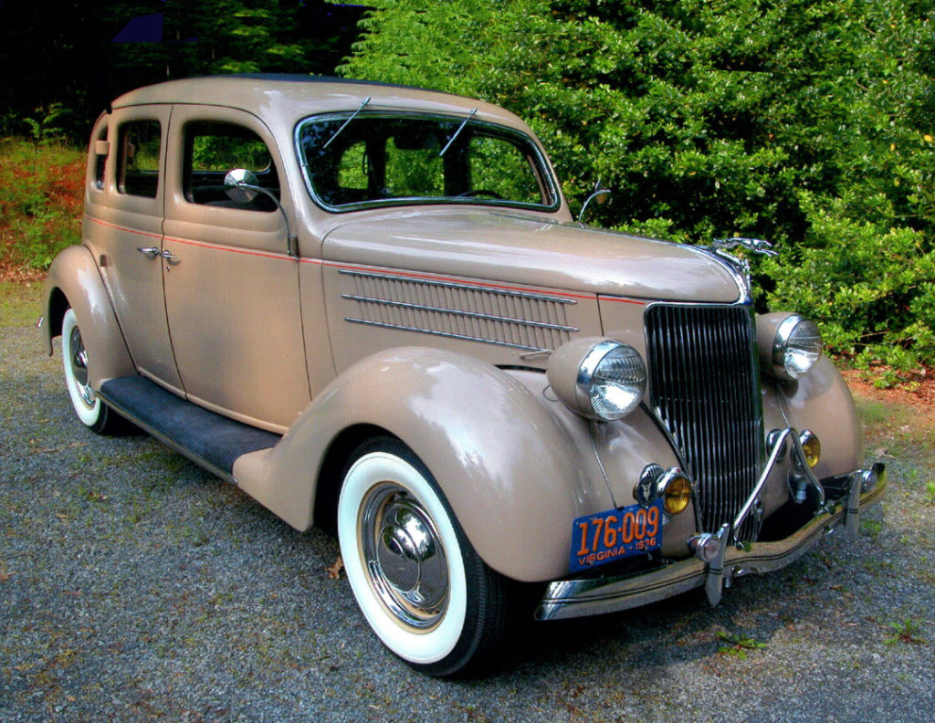 1936 Ford Deluxe Fordor Sedan