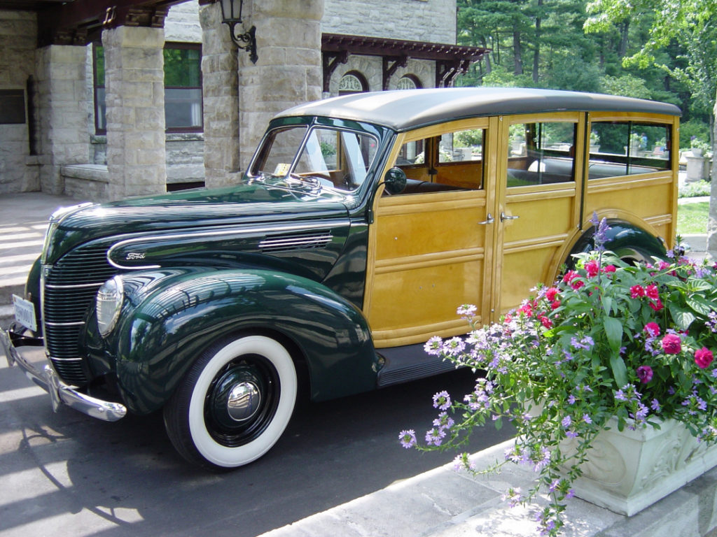 1939 Ford Standard Woodie